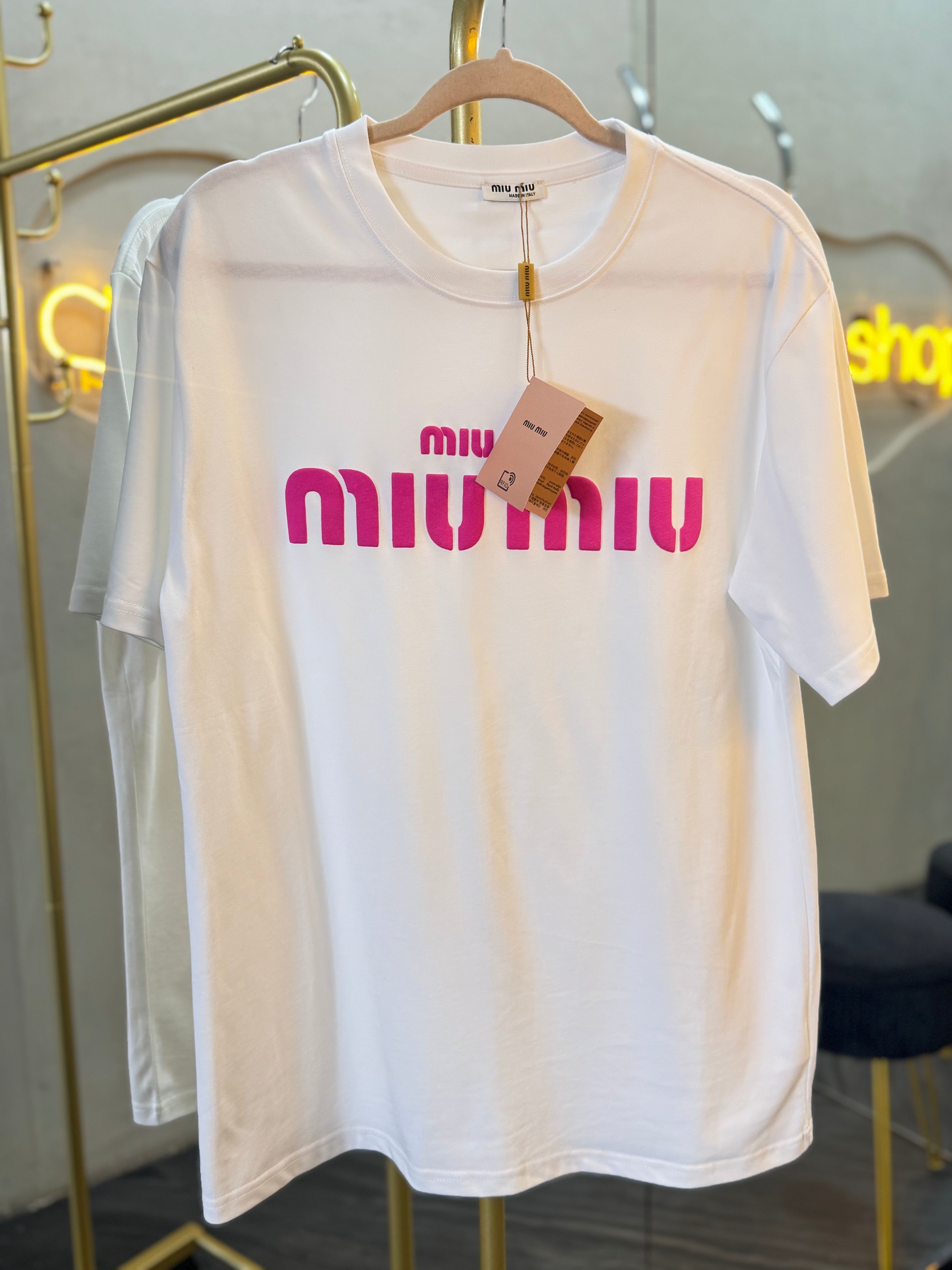 T-SHIRT BLANCA MIU-1